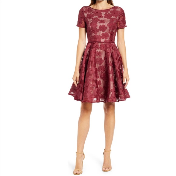 SHANI Dresses & Skirts - SHANI Floral Fit & Flare Dress